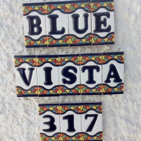 Casa Blue Vista - Beachside Villa & Guestroom * Marbella