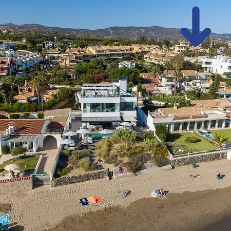 Villa Casa Blue Vista - Beachside Villa & Guestroom Marbella