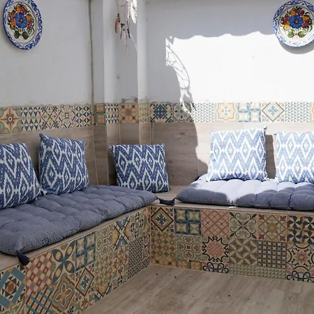 Casa Blue Vista - & Guestroom Μαρμπέλλα